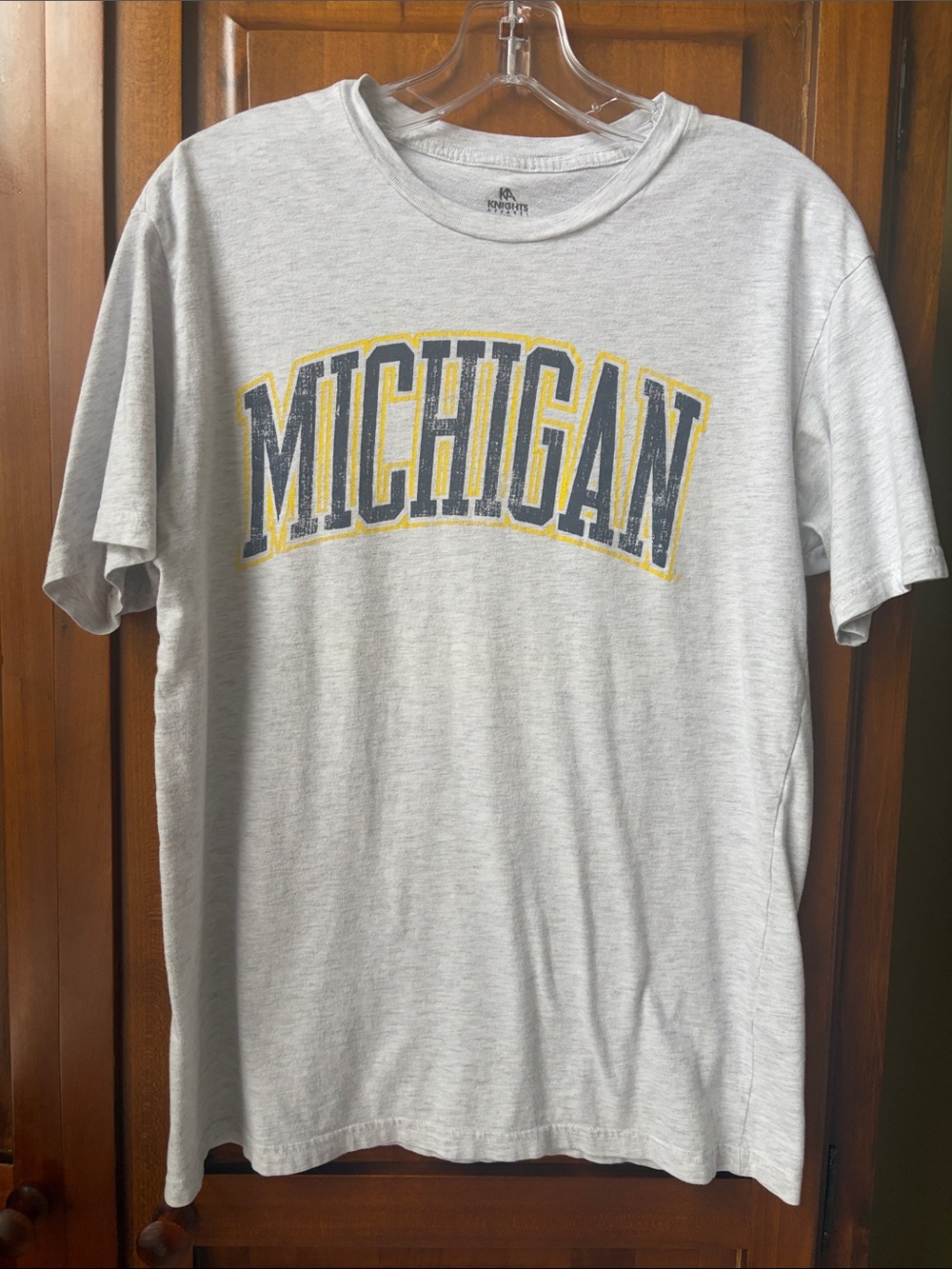 Men’s Knights Apparel Distressed Michigan T-Shirt